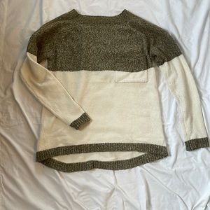 Green and Cream Front Pocket Sweater